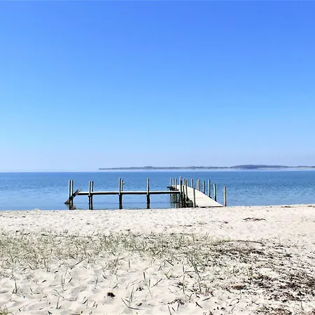 Rise - 250m From The Sea By Interhome *