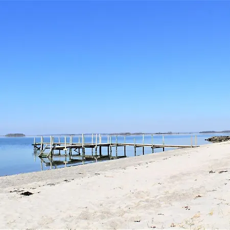 Holiday home Rise - 250m From The Sea By Interhome *