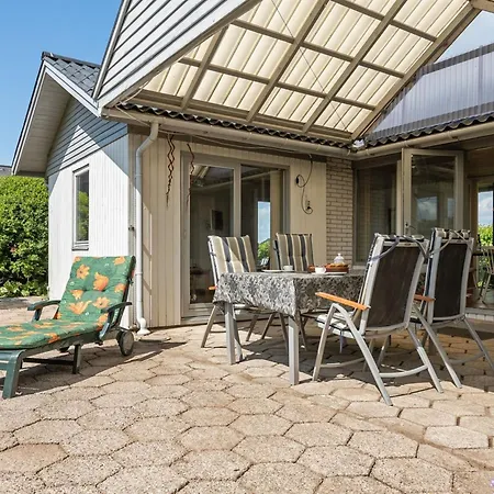 Rise - 250m From The Sea By Interhome Holiday home Bojden