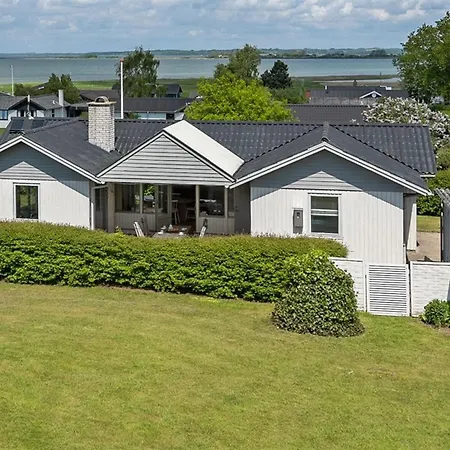 Rise - 250m From The Sea By Interhome Hébergement de vacances Bøjden