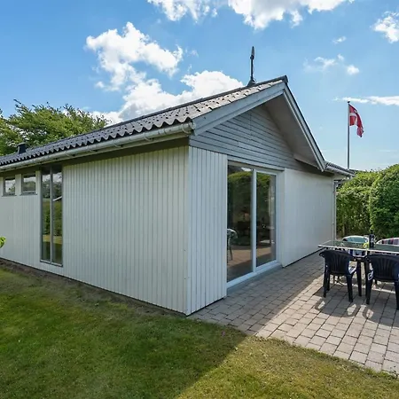 Rise - 250m From The Sea By Interhome * Bøjden