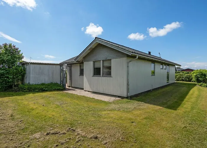 Сasa de vacaciones Rise - 250m From The Sea By Interhome Bøjden