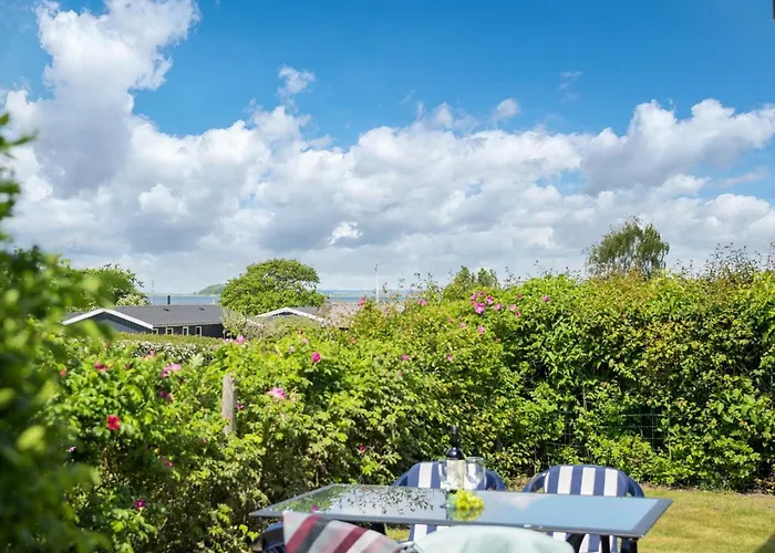 Rise - 250m From The Sea By Interhome Сasa de vacaciones *